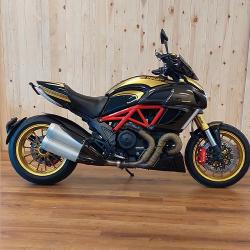 Ducati Diavel - 2013/2016